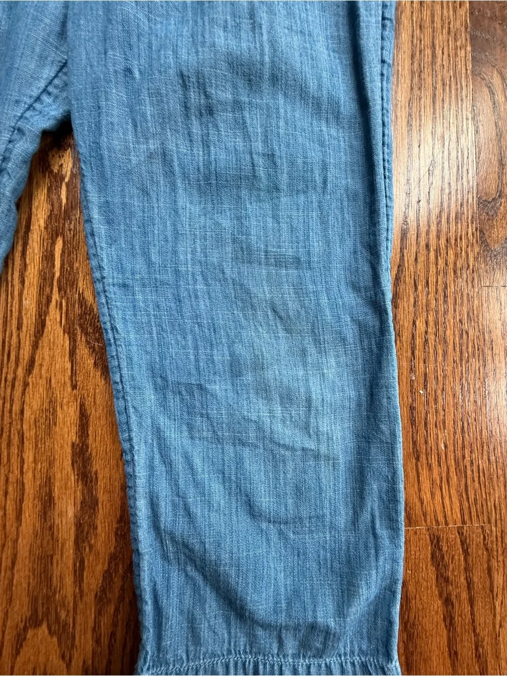 Mini Boden Chambray Daisy Applique Overalls 6-7 Years